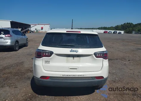 2018 Jeep Compass Sport Fwd из США, поврежденный, VIN 3C4NJCAB1JT263297